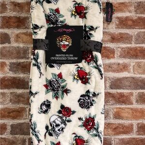 Ed Hardy Skull and Rose Plush Throw - Red, Black, Cream